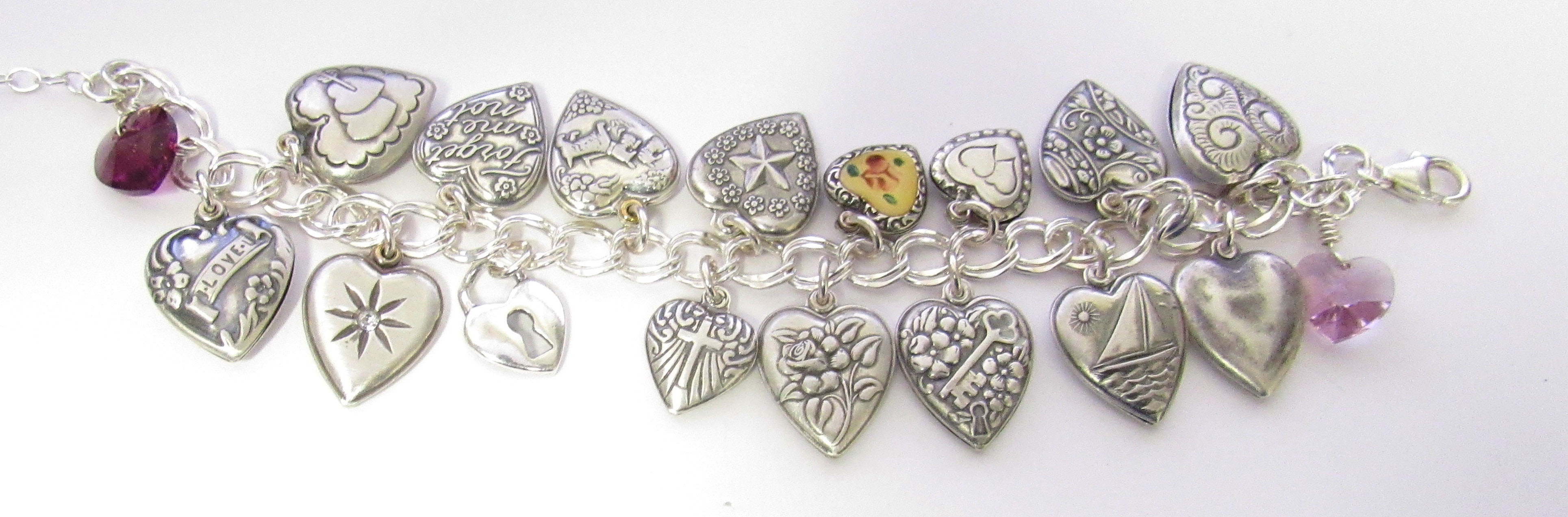 Vintage Sterling Silver PUFFY HEART Charm Bracelet 17 Heart Charms  HorseShoe 50g